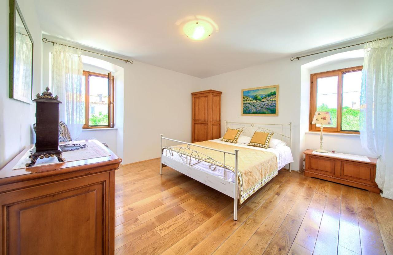 Holiday Home Lavanda Kornić Dış mekan fotoğraf