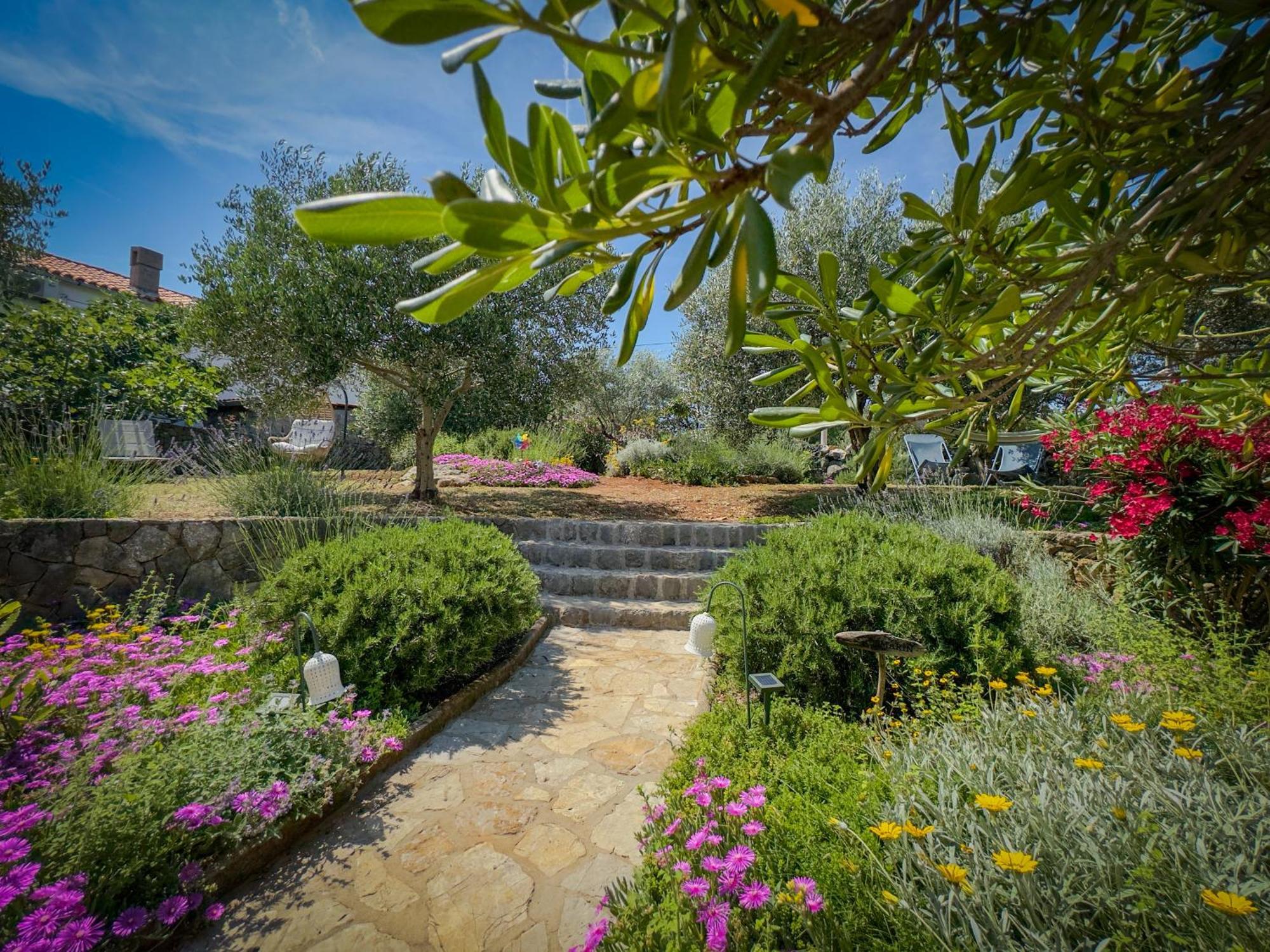 Holiday Home Lavanda Kornić Dış mekan fotoğraf