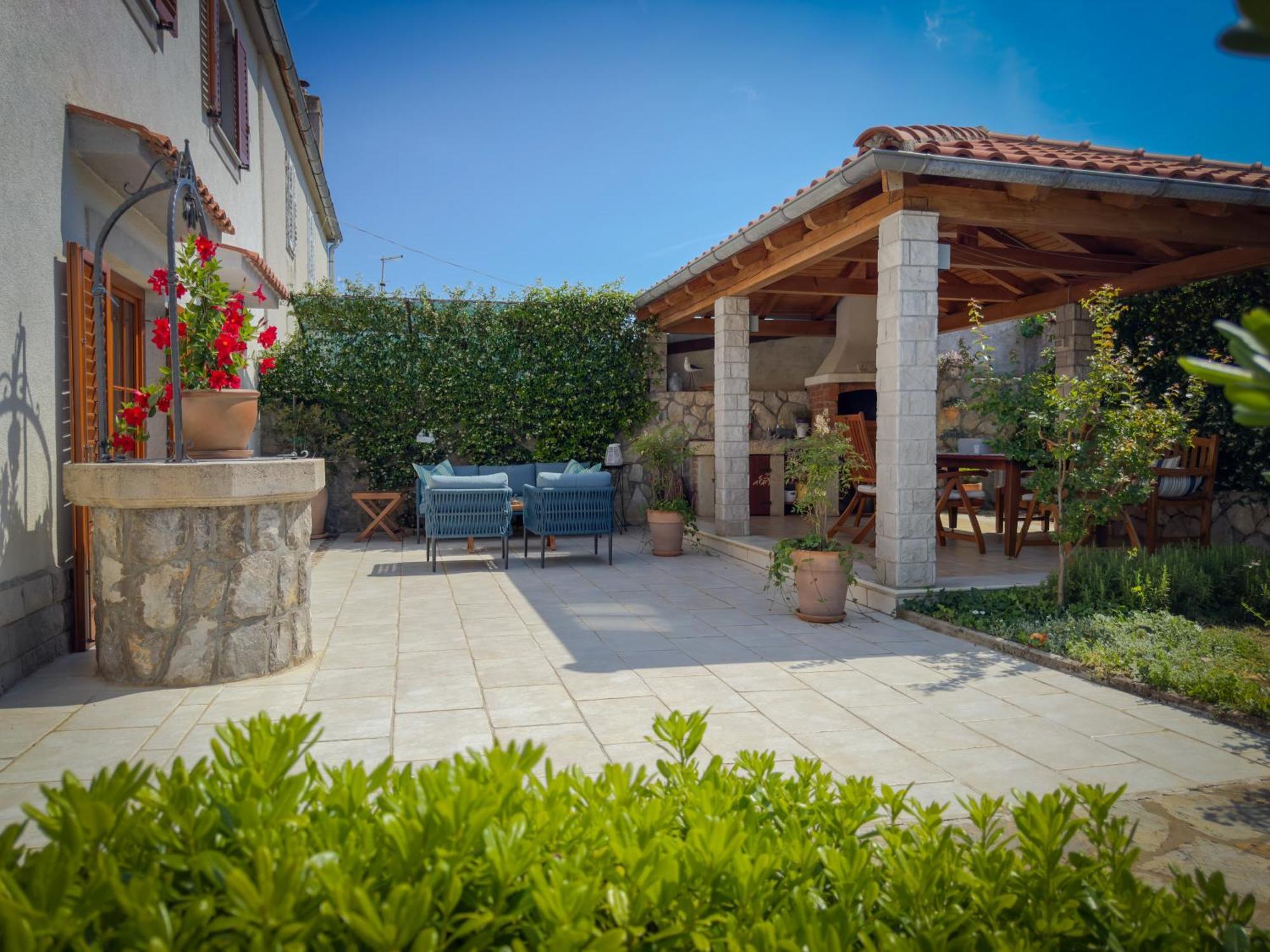 Holiday Home Lavanda Kornić Dış mekan fotoğraf